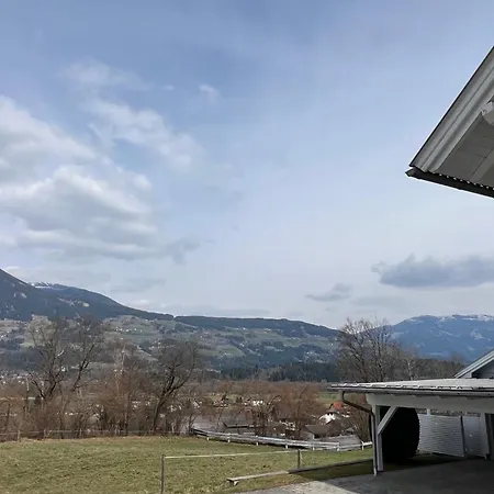 Haus Lurnfeld Semesterbostad Baldramsdorf