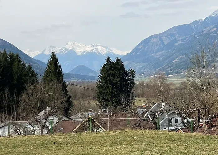 Haus Lurnfeld Semesterbostad